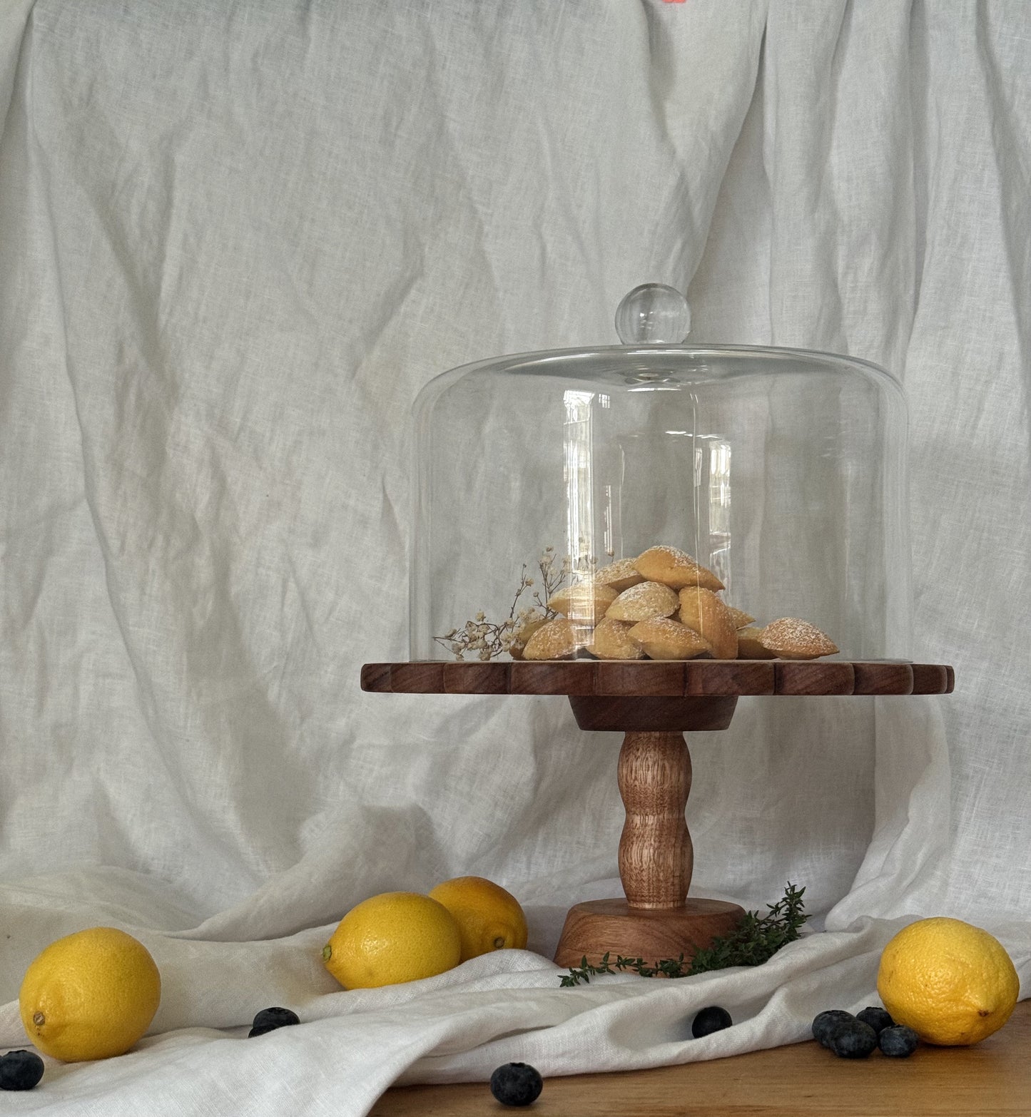 The Scallop Cake Stand