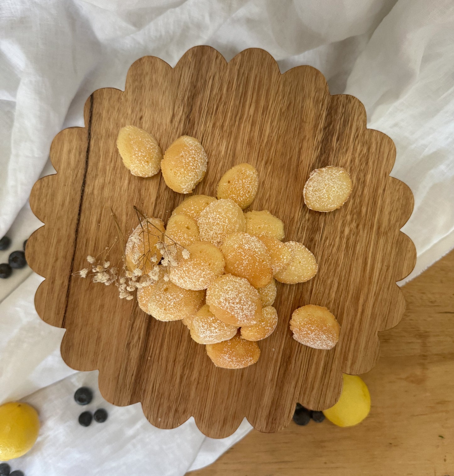 The Scallop Cake Stand