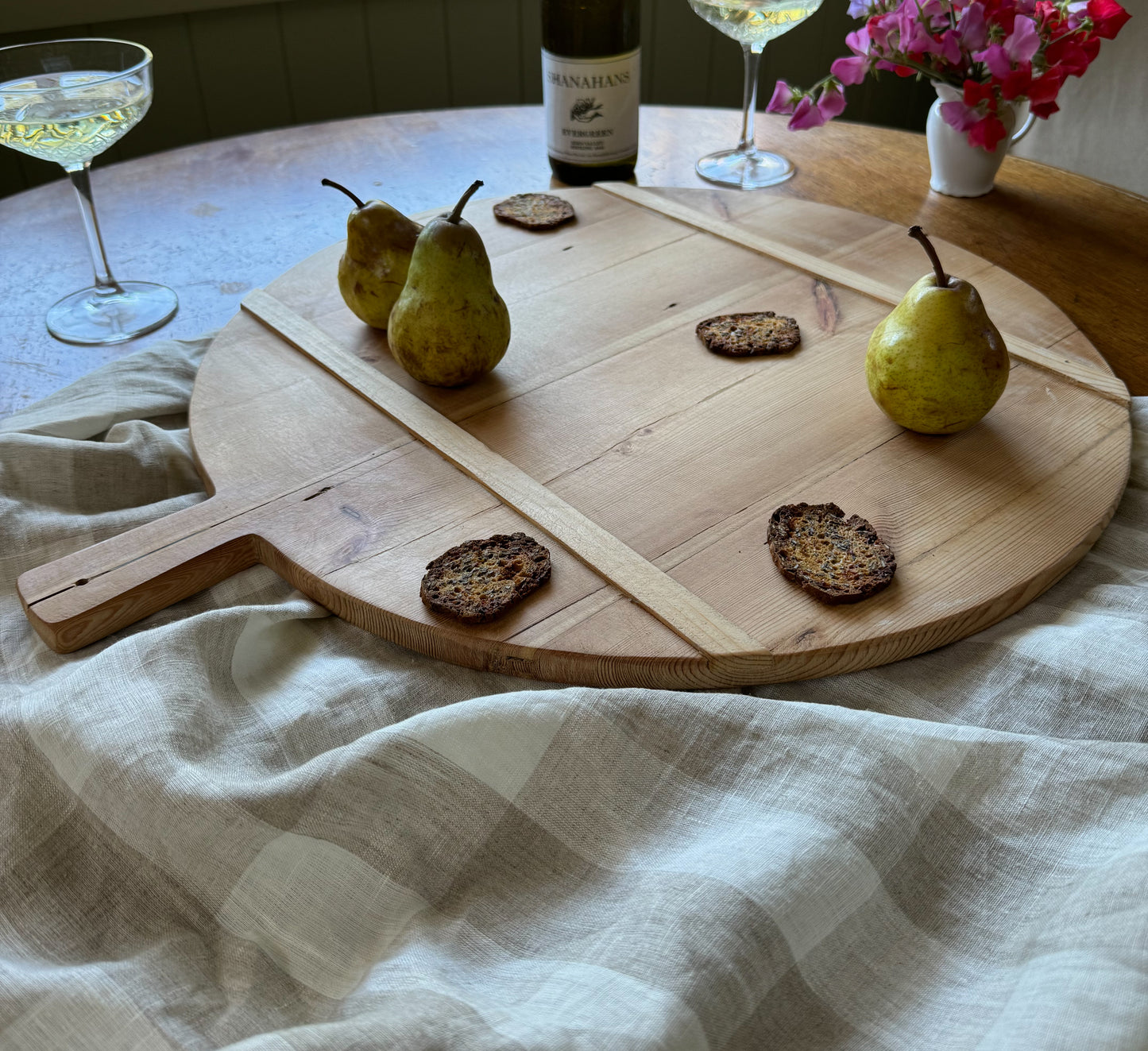 Jumbo Circle with Braces