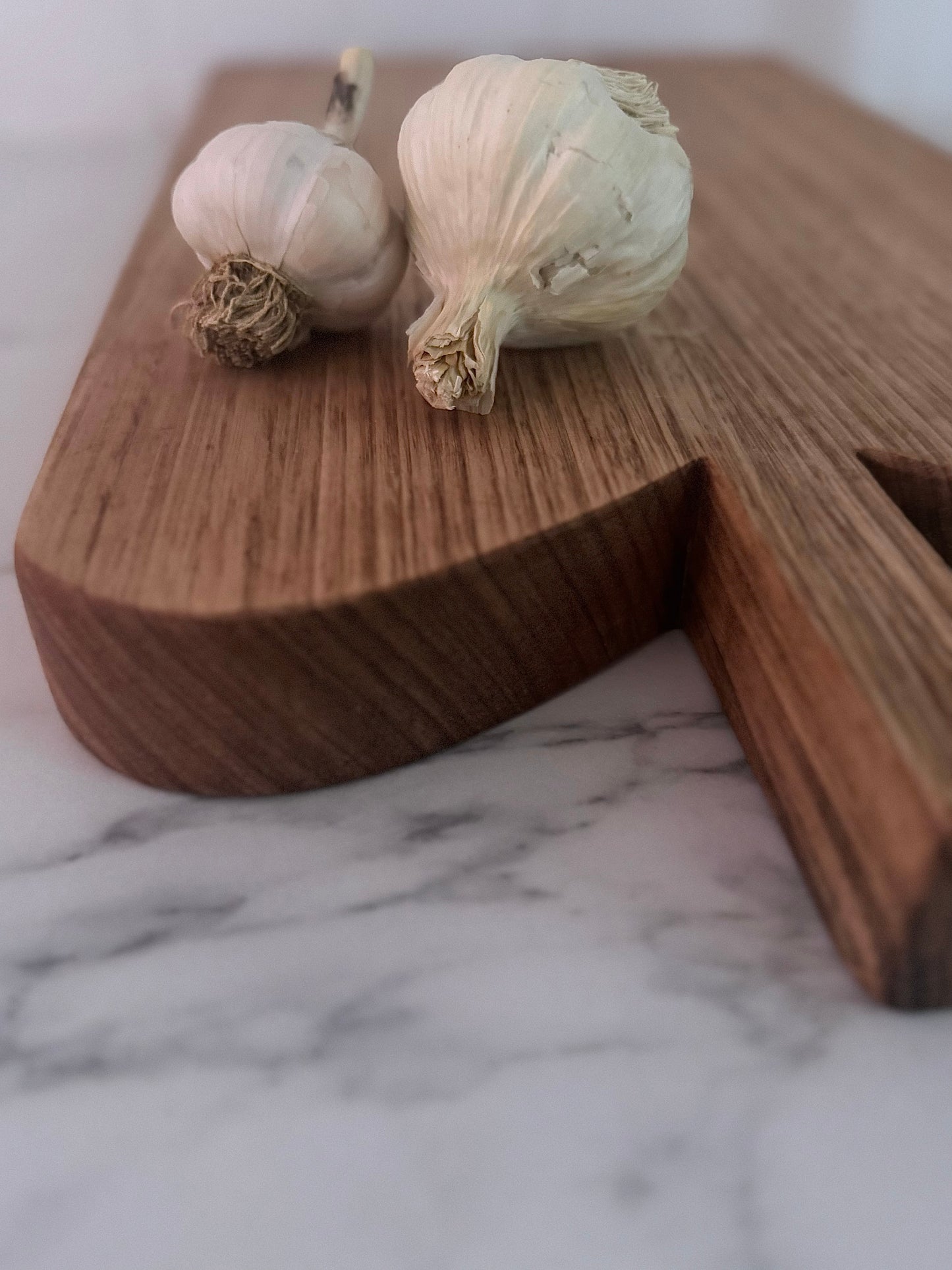 Chunky Oak Curved Corners