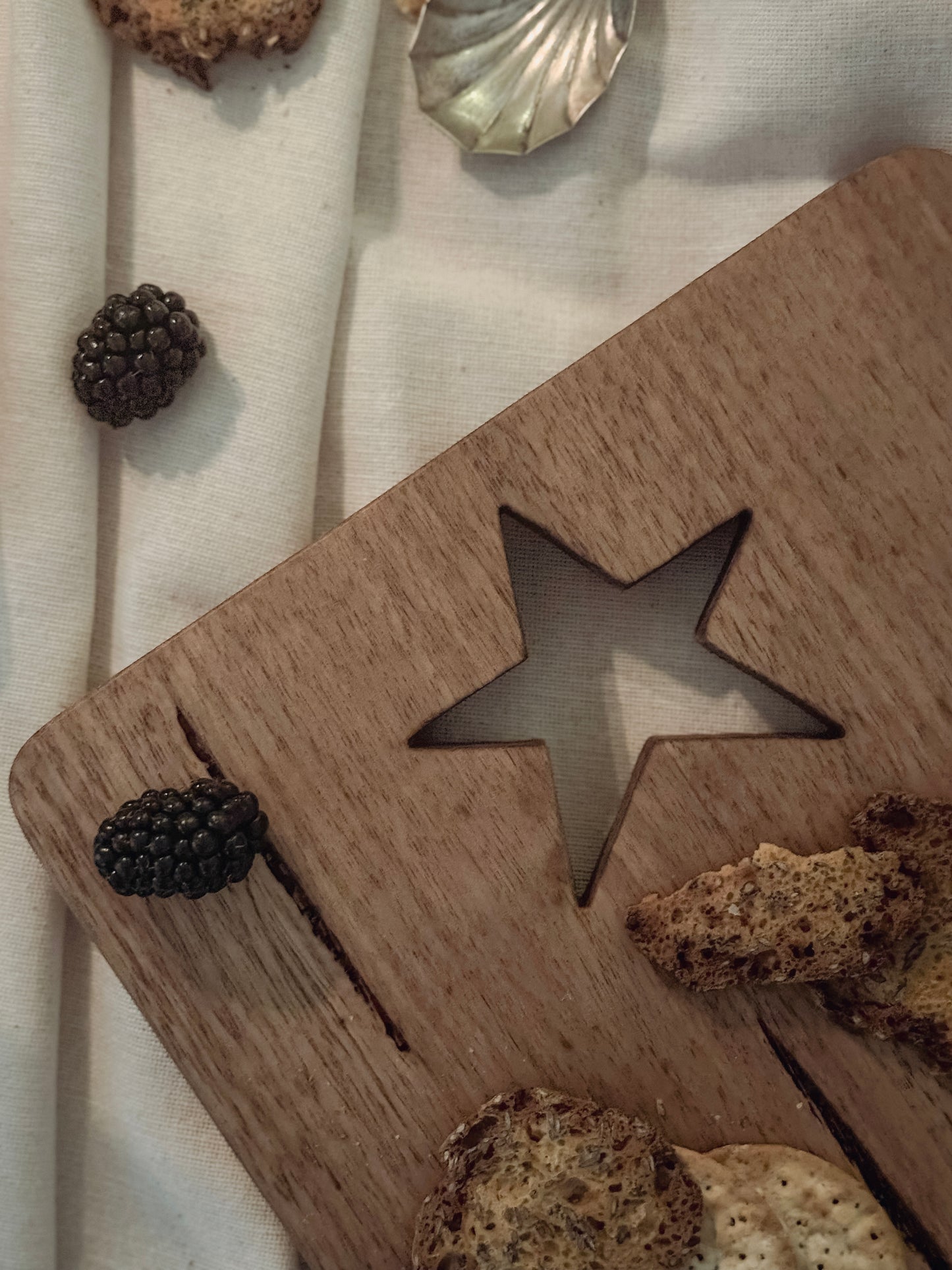 Rectangle Star Cut Out Oak Chopping Board