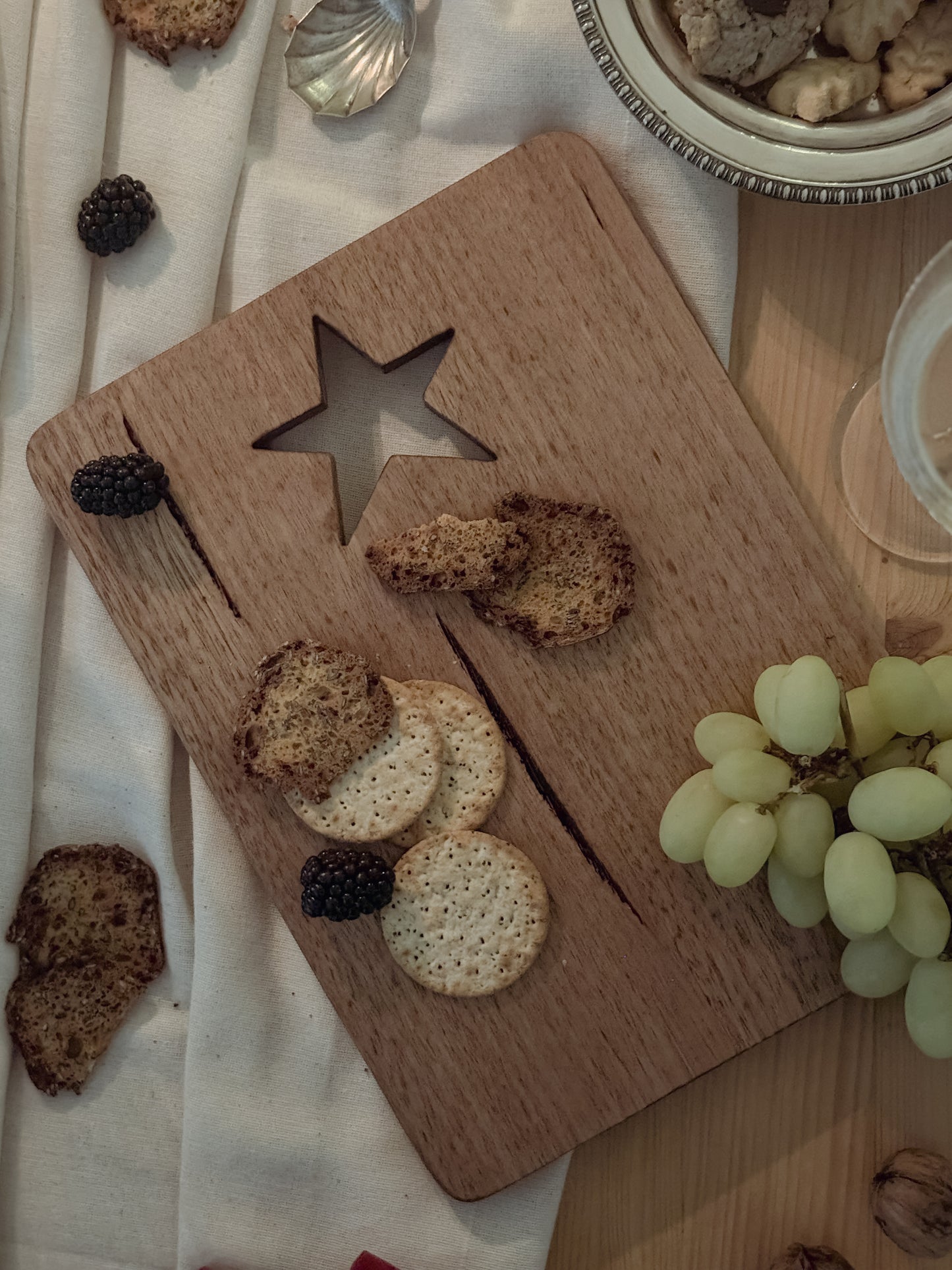 Rectangle Star Cut Out Oak Chopping Board